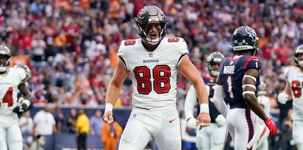 Fantasy Football: 3 Tight End Streamer Options for Week 10