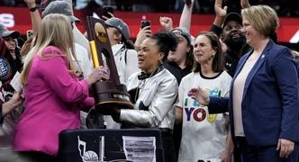 NCAA Tournament Betting: South Carolina Is the Favorite in the Women's 2025 Title Market