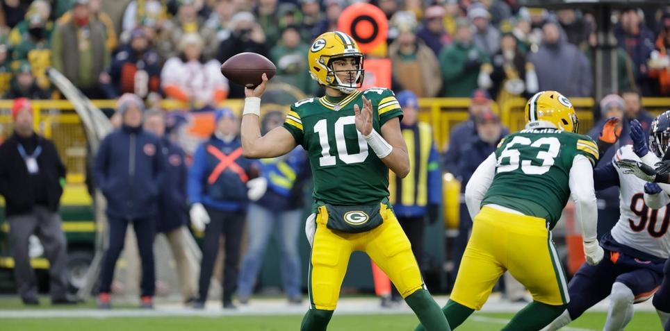 NFL Wild Card Betting Picks: Packers at Cowboys