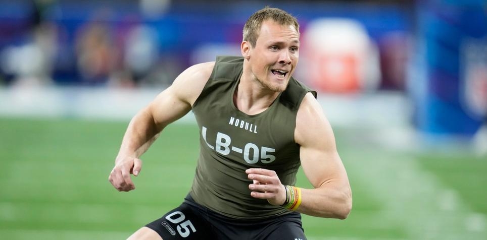 Detroit Lions select Iowa LB Jack Campbell with No. 18 pick in NFL