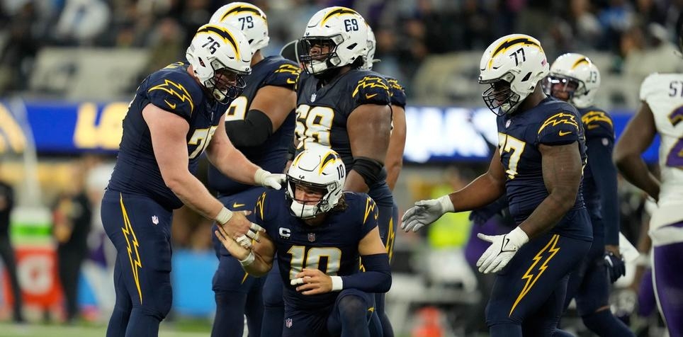 2024 NFL Draft Order Entering Week 13: Chargers, Jets Fall Into the Top 10
