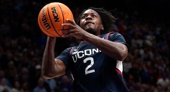 Top 25 College Basketball Picks & Predictions Today - December 5