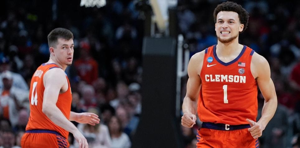 NCAA Tournament Betting: Can Clemson Upset Alabama in the Elite Eight?