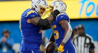 Chargers vs Broncos Week 14 NFL Odds, Predictions, Spread, TV Channel, Kickoff Time & Best Bets for December 10