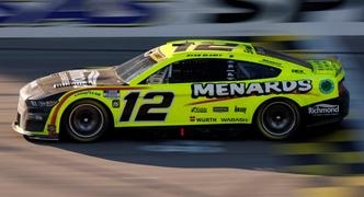 NASCAR Betting Guide: Hollywood Casino 400