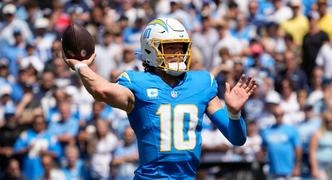 Week 4 NFL Odds: Spreads, Moneylines, and Totals for Every Game
