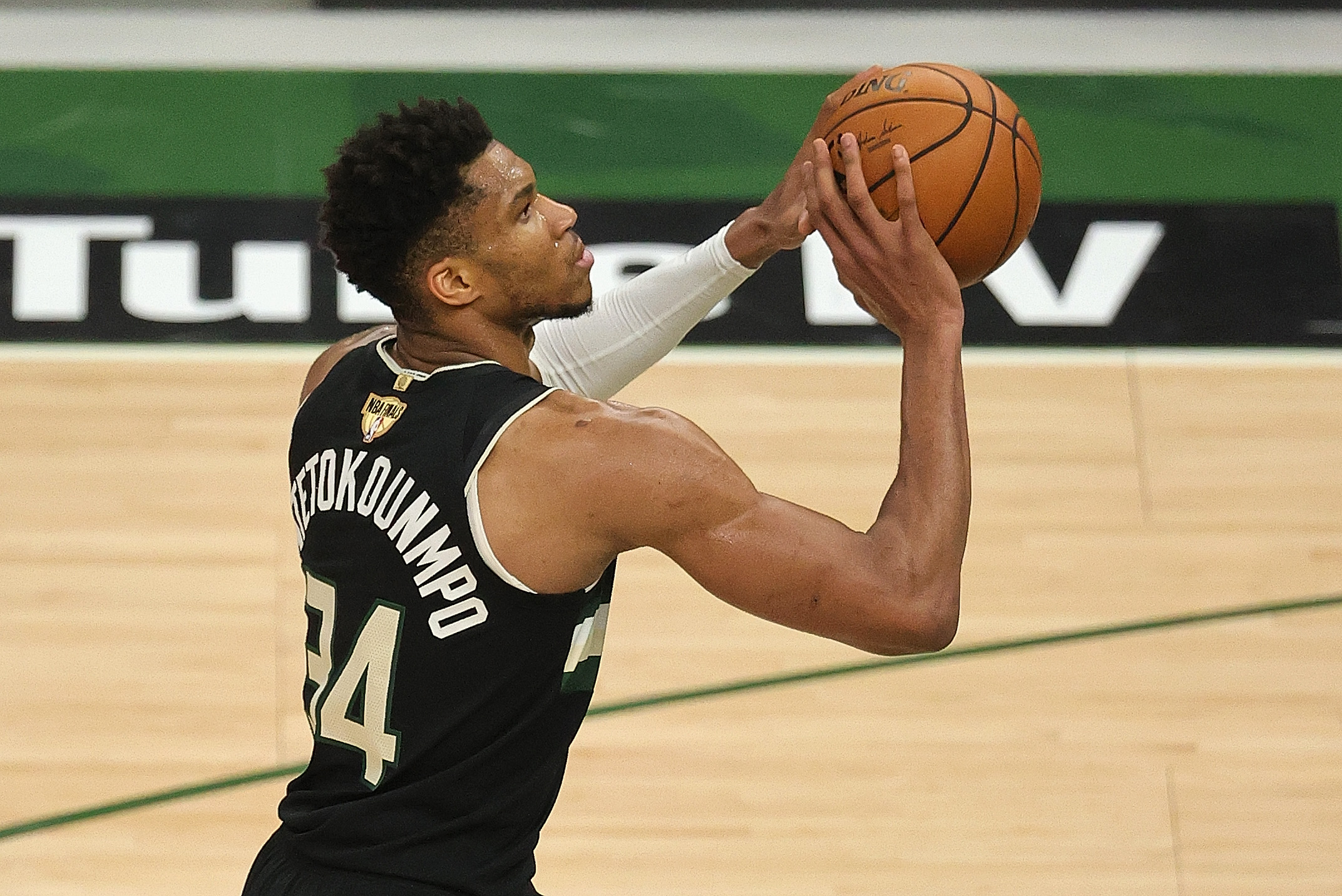Giannis Antetokounmpo Fantasy Basketball Team Names