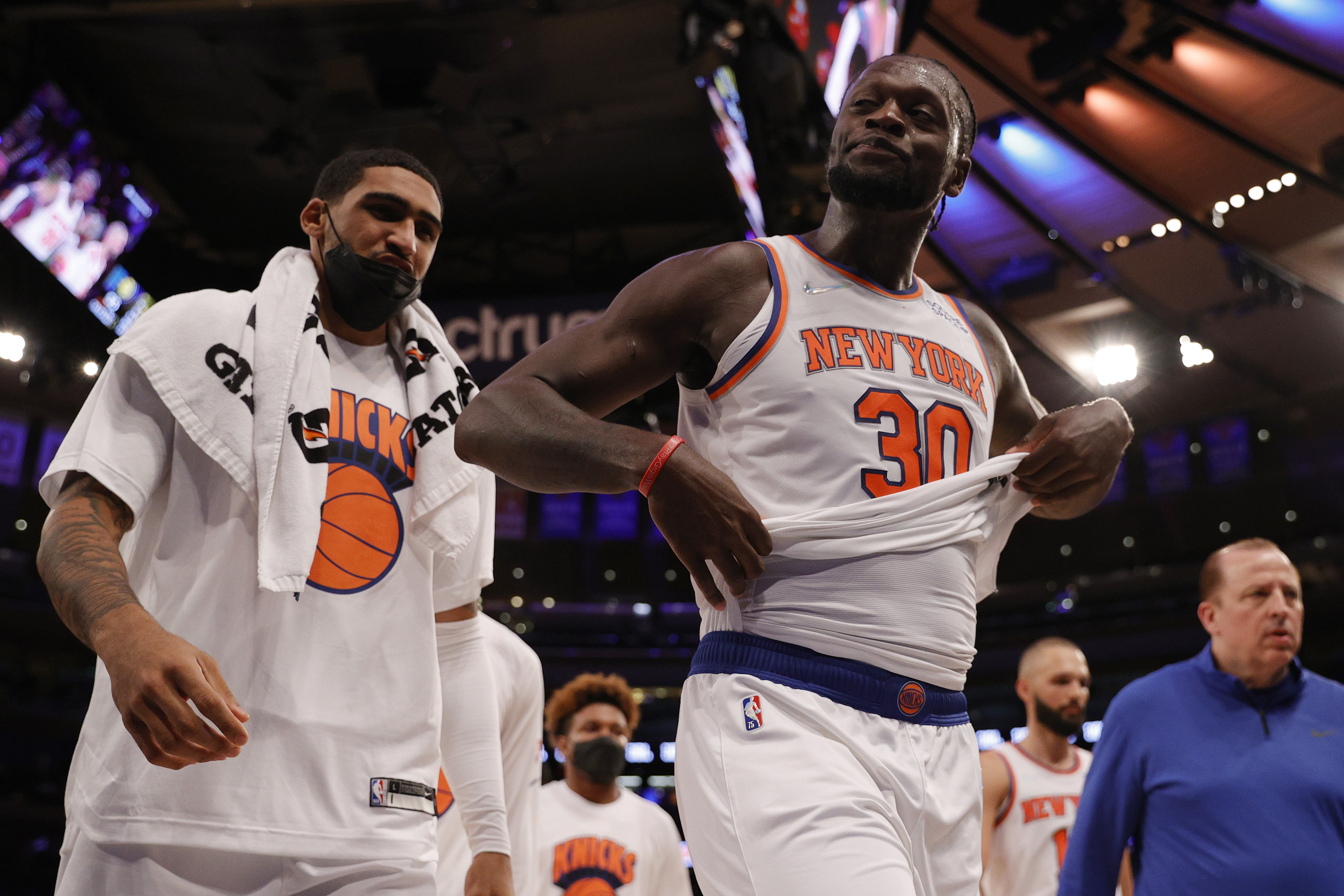New York Knicks Fantasy Basketball Team Names (Updated)