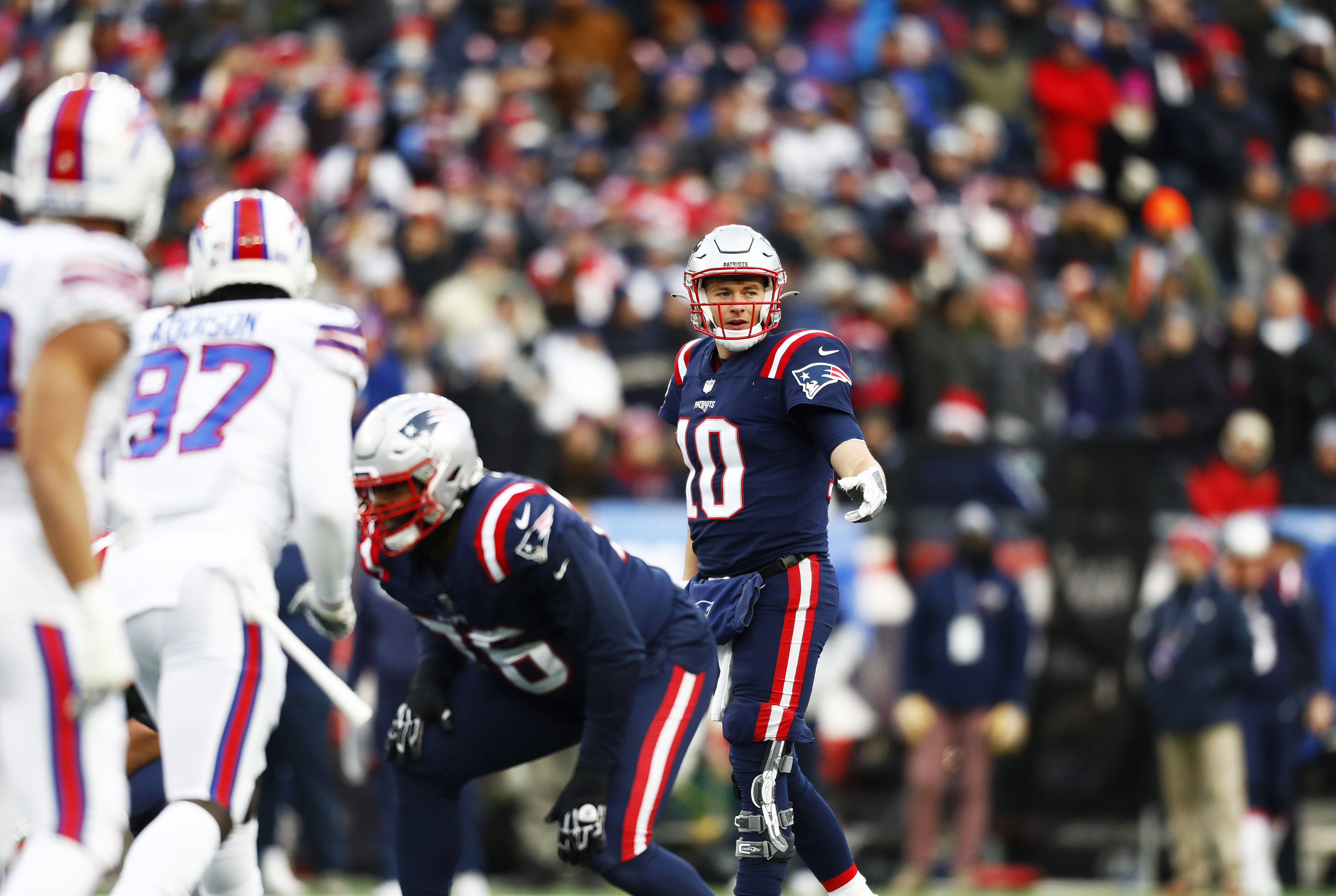 Patriots vs Bills Point Spread, Over/Under, Moneyline and Betting Trends for AFC Wild Card Game on FanDuel