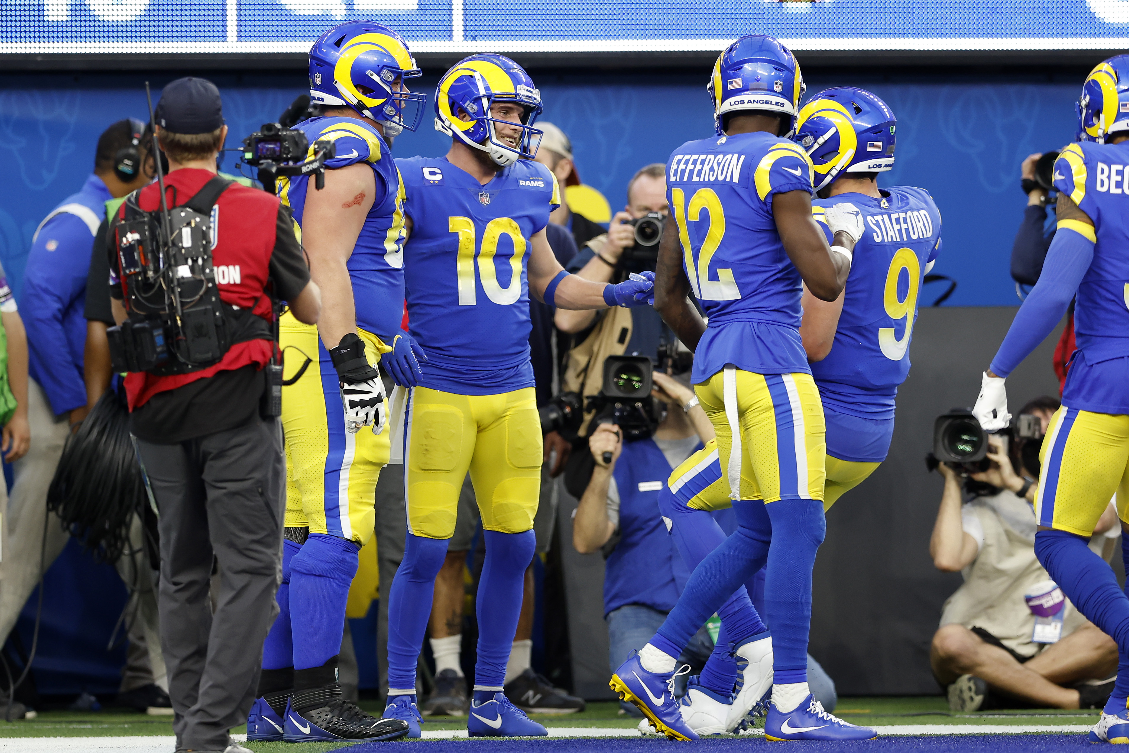 Los Angeles Rams Facts, Super Bowl History, Uniform Colors, Location and More Ahead of Super Bowl 56 in 2022