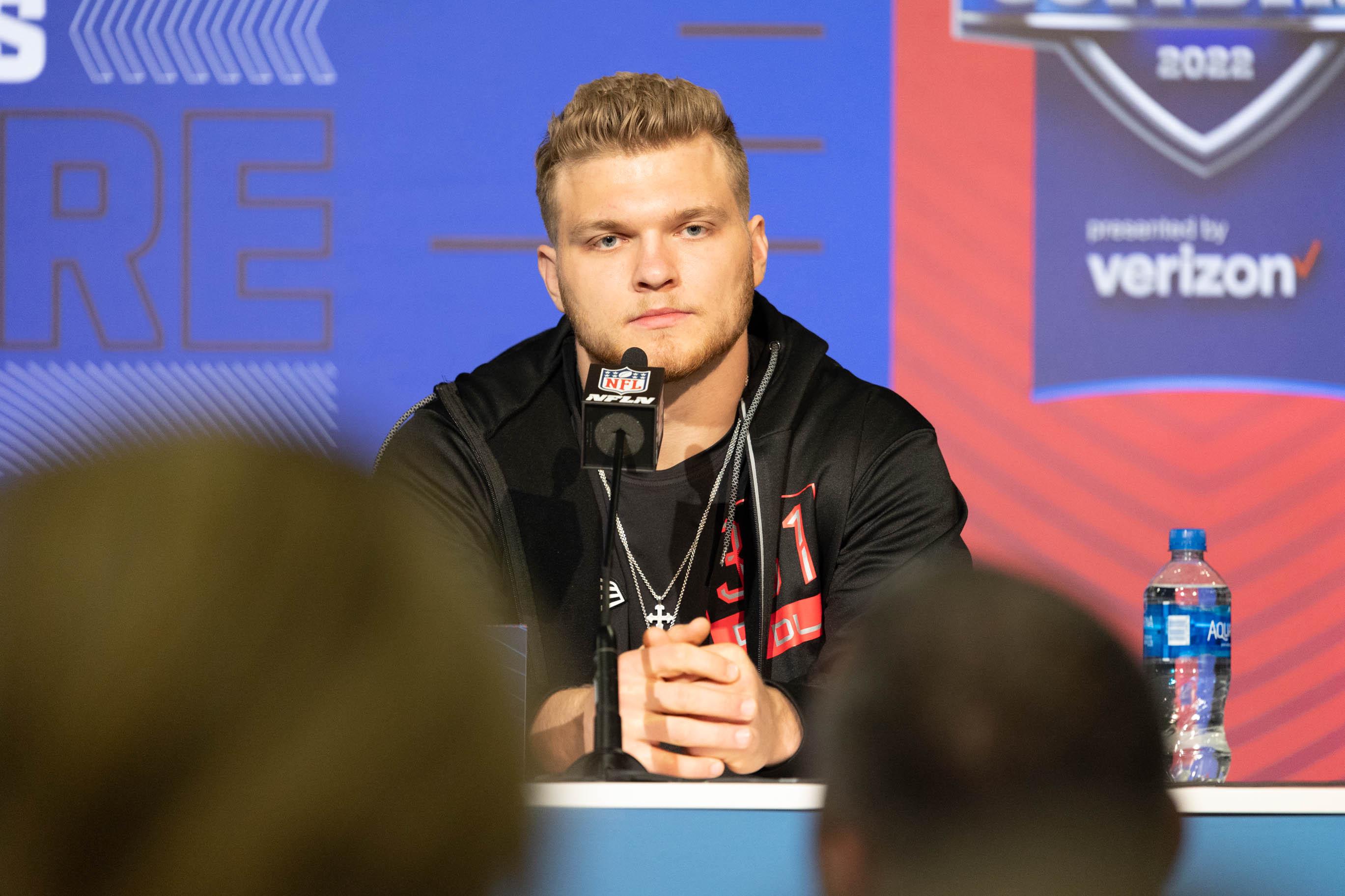 NFL Combine Results: List of Defensive Lineman Bench Press Reps for Top 2022 Draft Prospects