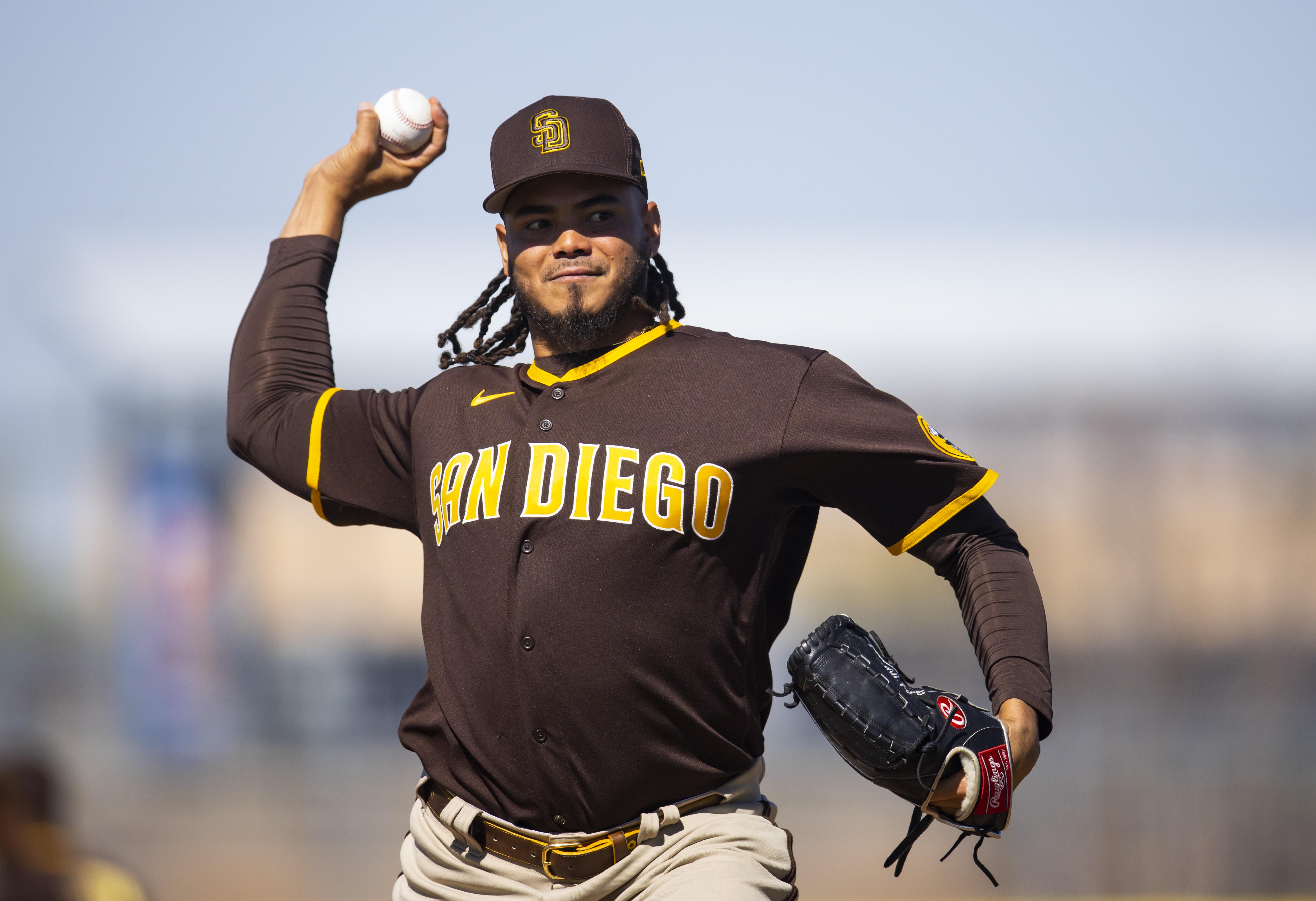 Padres Trade Rumors Link Team to Potential Dinelson Lamet Move