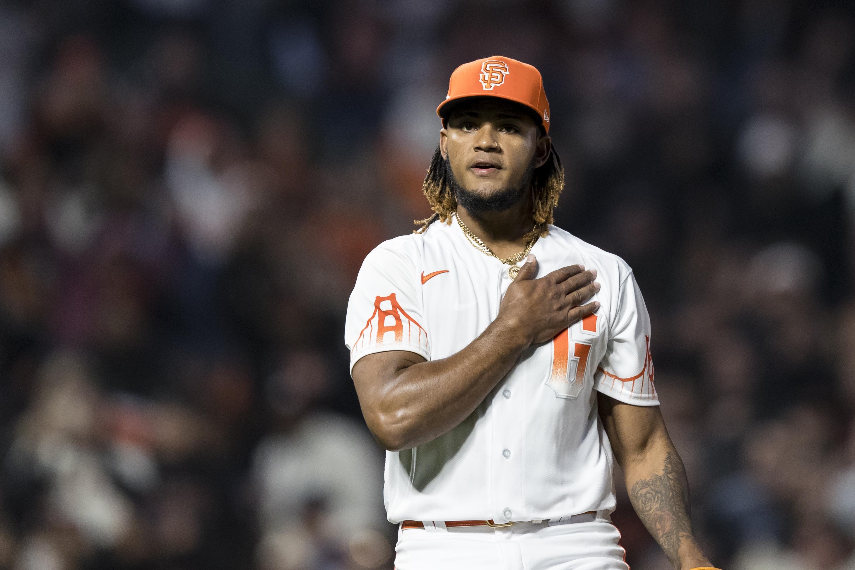 Giants vs Pirates Prediction, Odds, Moneyline, Spread & Over/Under for June 17