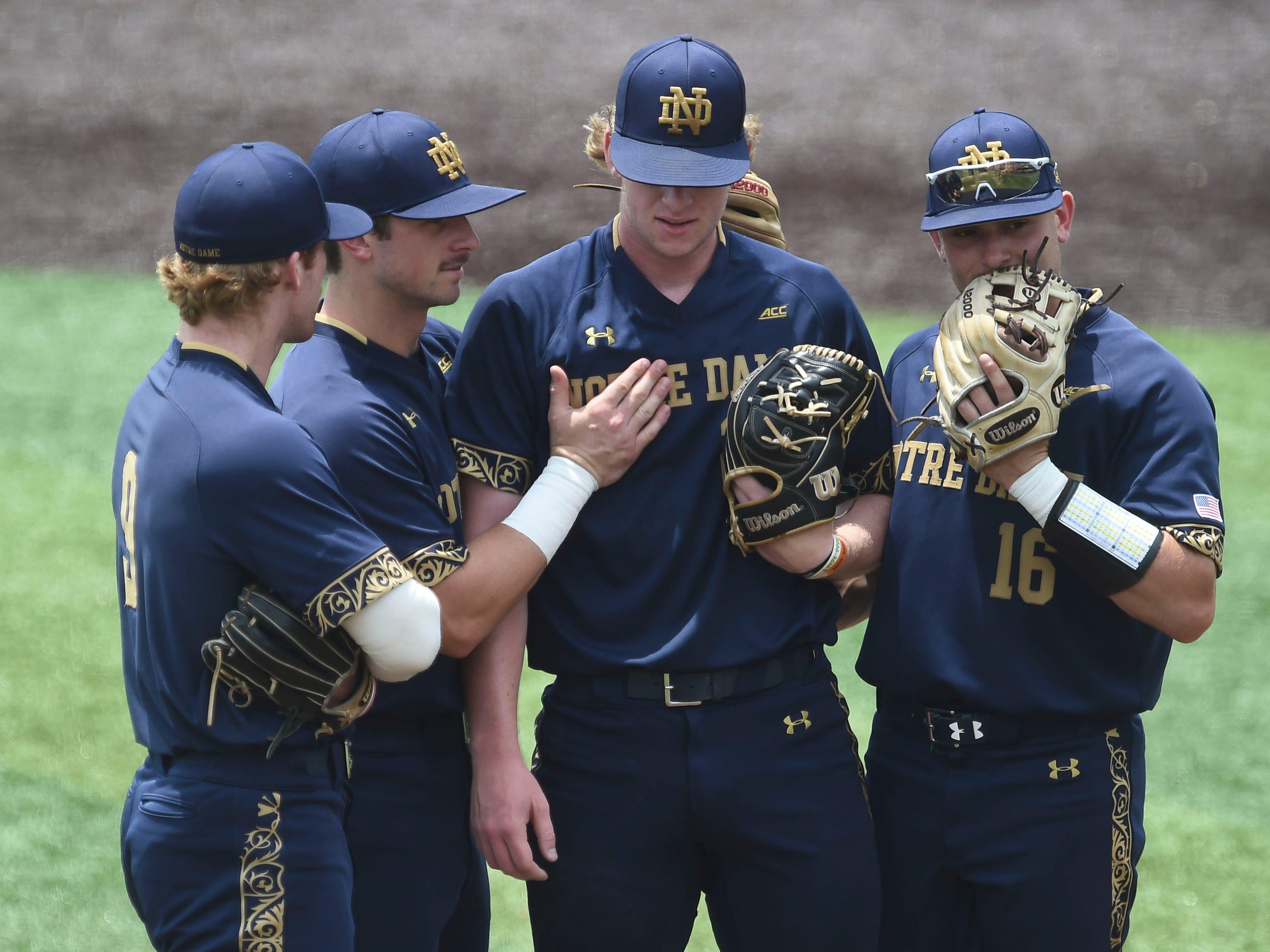 Notre Dame vs Texas Prediction, Odds, Betting Lines & Spread for College World Series Game on FanDuel Sportsbook