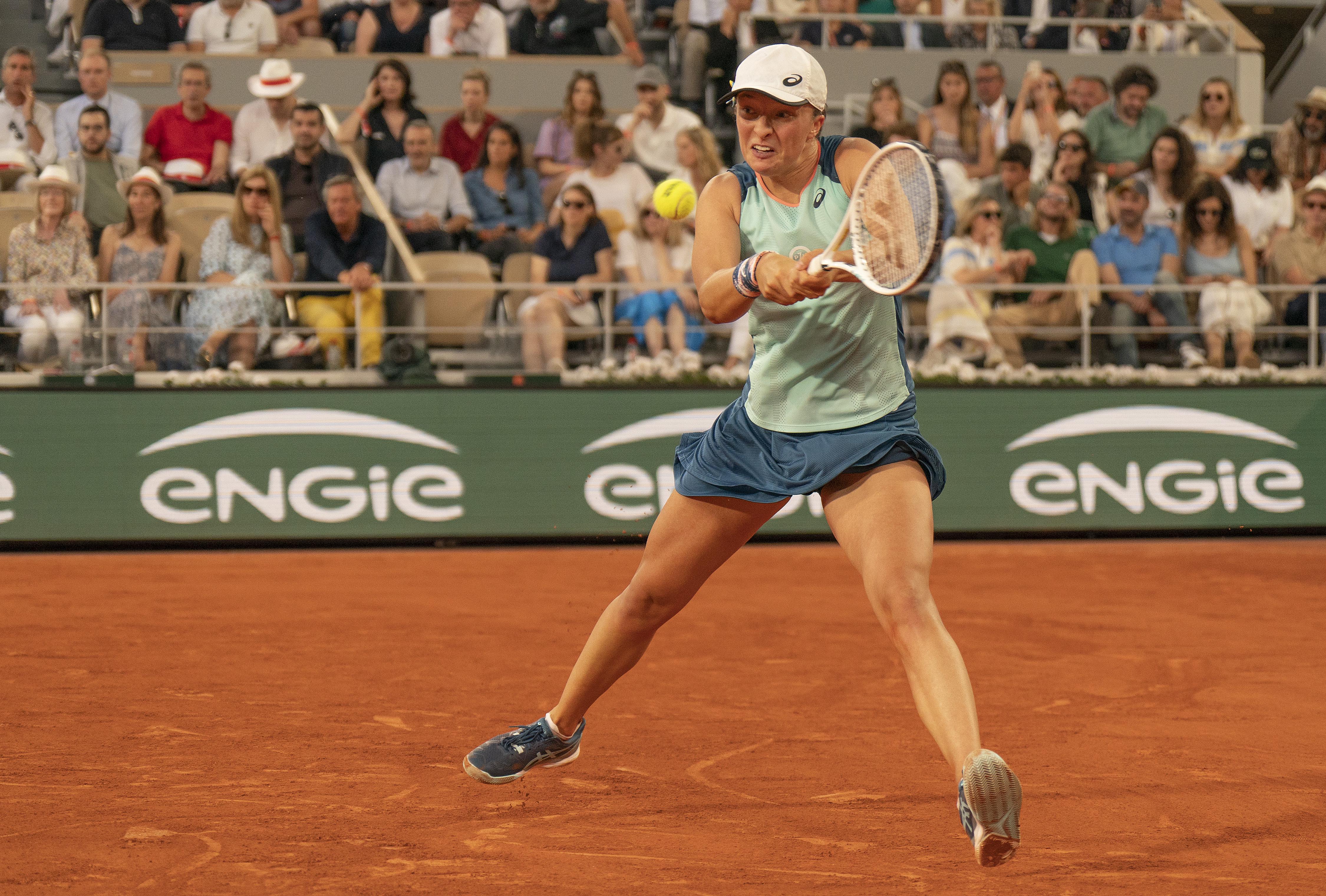 Iga Swiatek vs Jana Fett Odds, Prediction and Betting Trends for 2022 Wimbledon Women's Round 1 Match