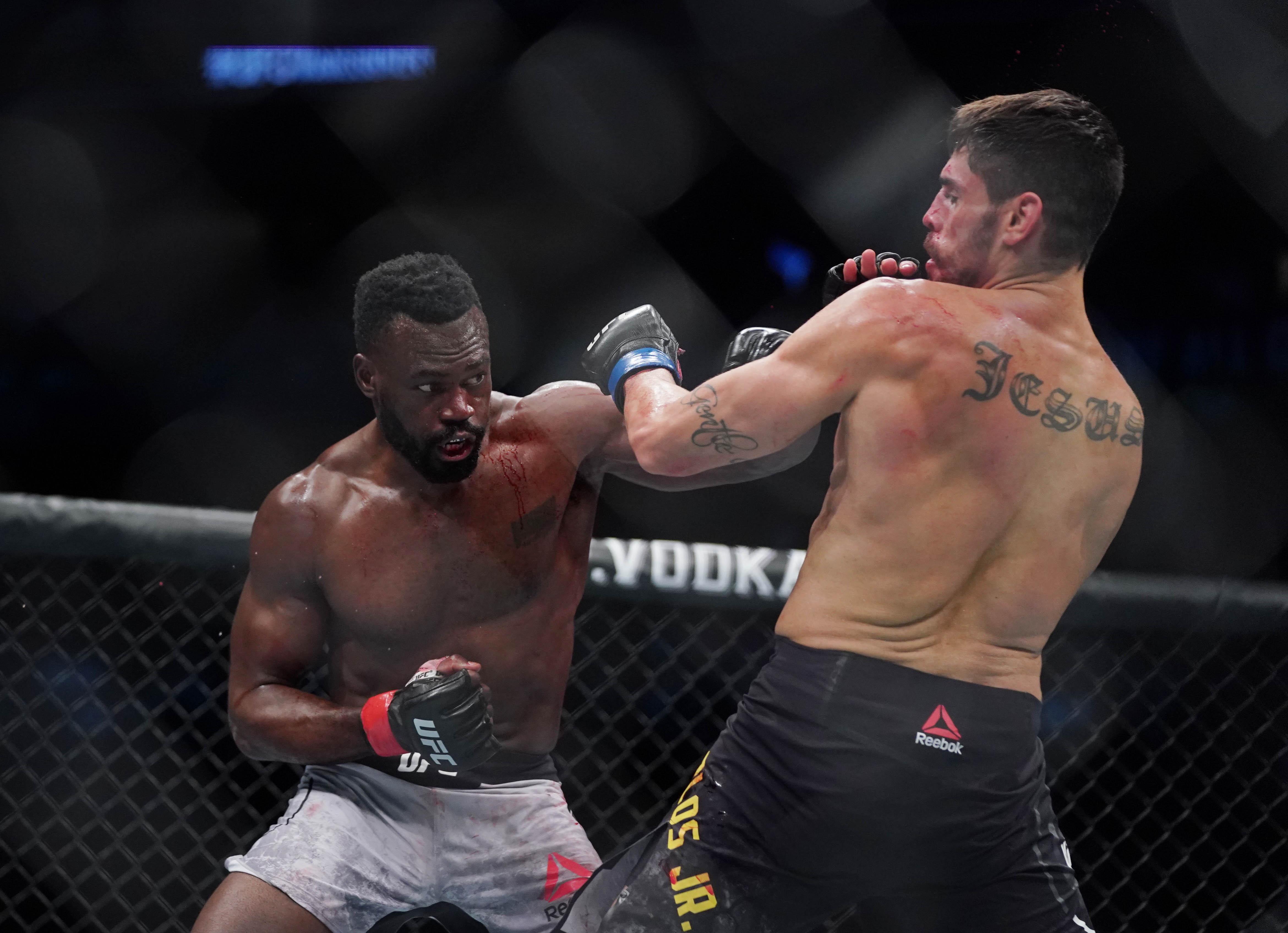 Uriah Hall vs Andre Muniz Odds, Prediction, Fight Info & Betting For UFC 276 on FanDuel Sportsbook