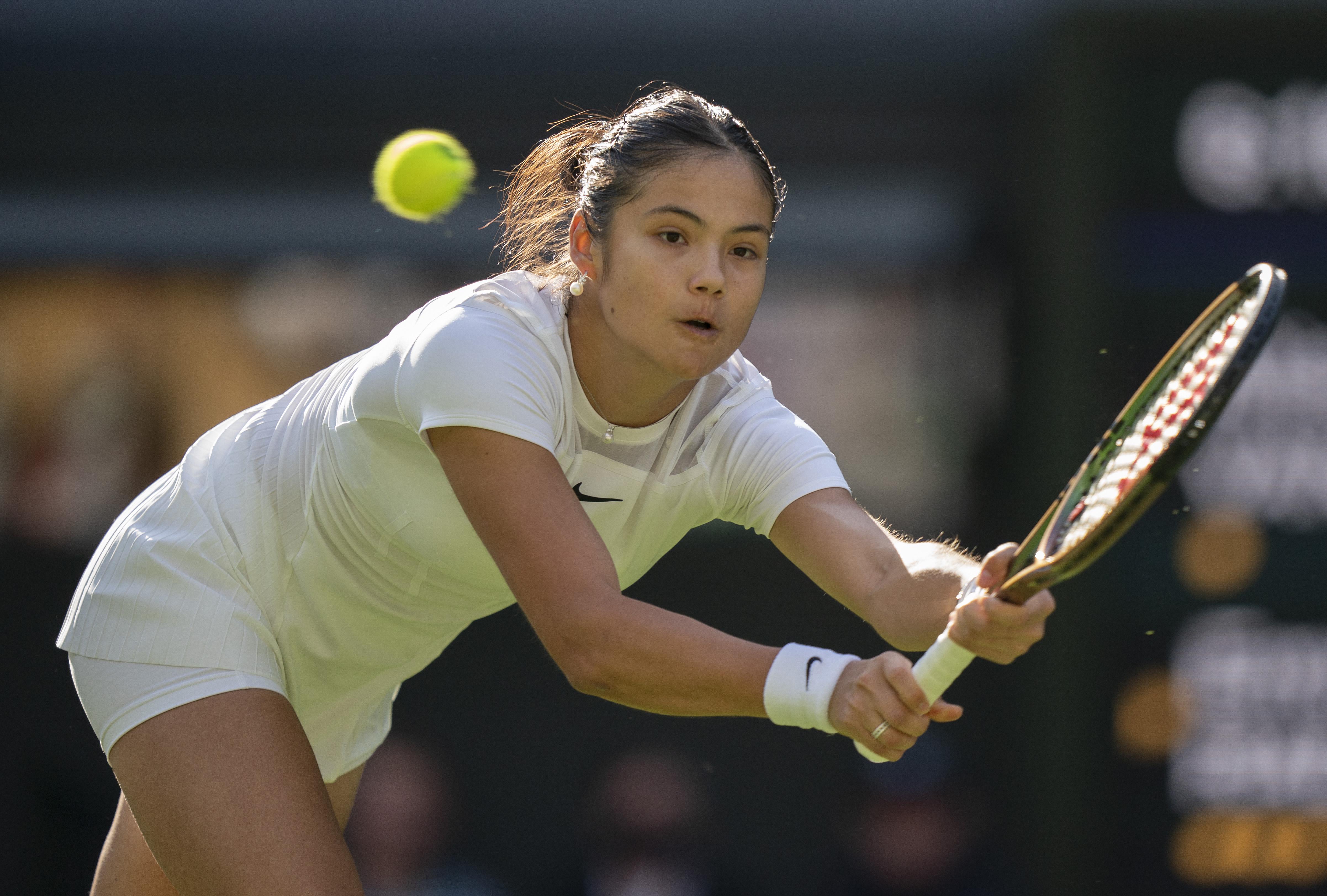 Caroline Garcia vs Emma Raducanu Odds, Prediction and Betting Trends for 2022 Wimbledon Women's Round 2 Match