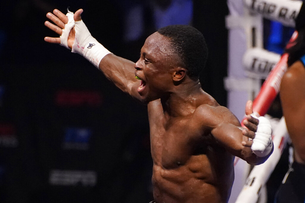 Gonzalez vs Dogboe Complete Fight Card, Odds & Predictions