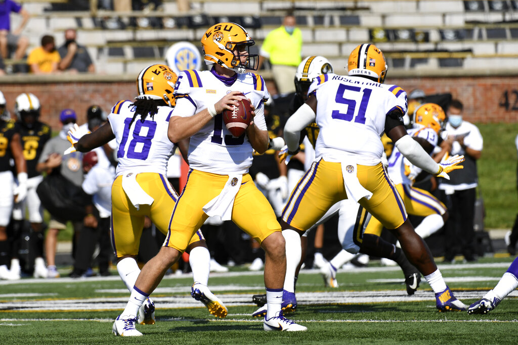 LSU Opens as Small Favorite Over Florida State for Week 1 College Football Game