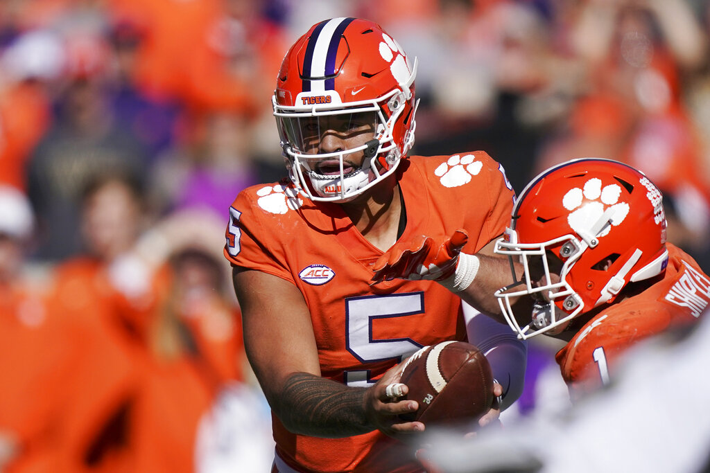 Chick Fil A Kickoff Game 2022 Clemson vs Georgia Tech How to Watch Betting Lines Prediction for NCAAF Game FanDuel Research
