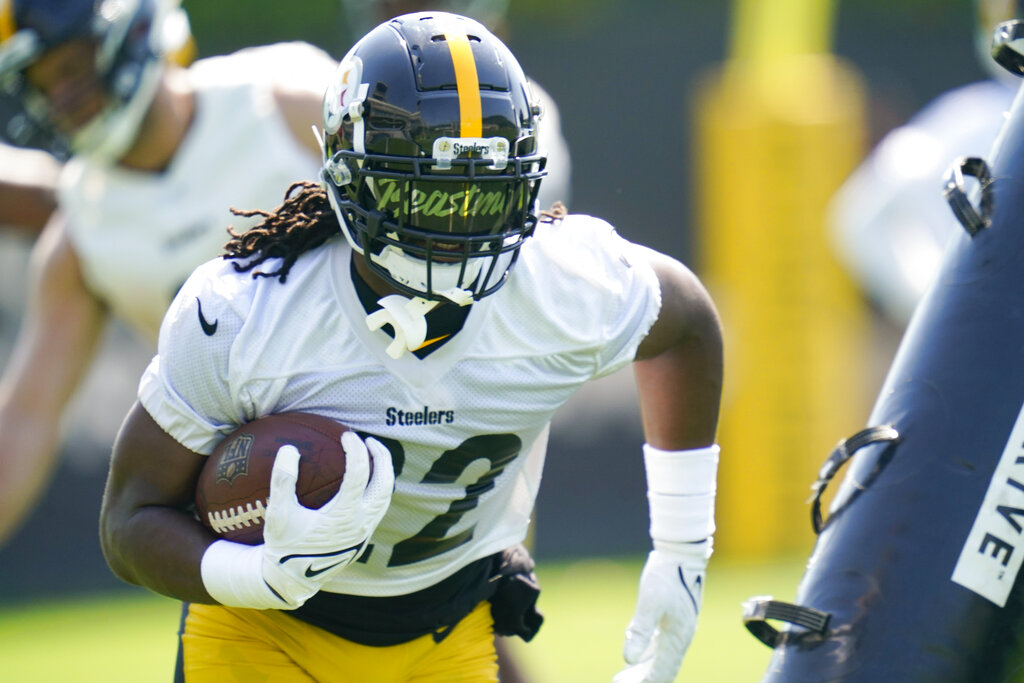 Najee Harris Fantasy Football Outlook 2022 (Expect an Encore Performance)