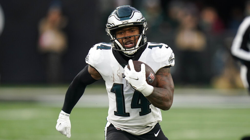 Top Sleeper Running Backs for 2022 Fantasy Football Season