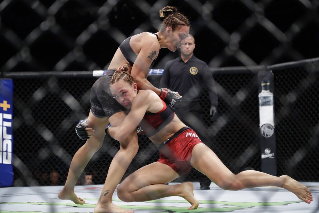 Wu Yanan vs. Lucie Pudilová Odds, Prediction, Fight Info & Betting For UFC 278 on FanDuel Sportsbook