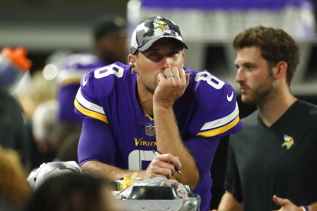 Updated Vikings Quarterback Depth Chart After Nick Mullens Trade