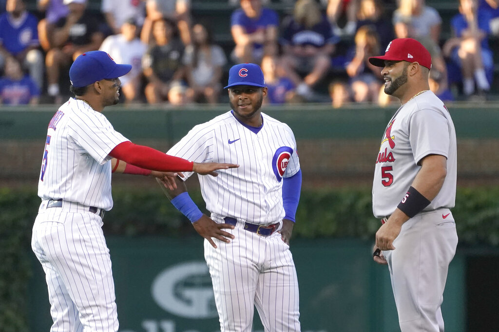 Cubs' Plans to Honor Two Cardinals' Legends Are Ridiculous