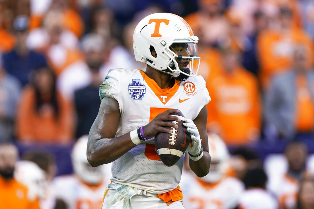 Ball State vs Tennessee Prediction, Odds & Betting Trends for College Football Game on FanDuel Sportsbook