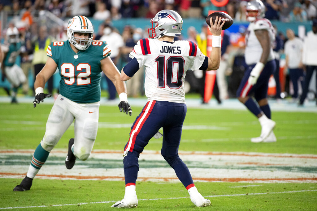 Patriots vs Dolphins Expert Picks & Predictions for Week 1 NFL Game