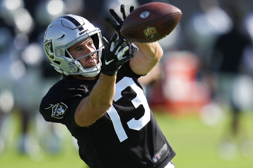 Week 1 Fantasy Picks: Start 'Em, Sit 'Em for Raiders vs Chargers