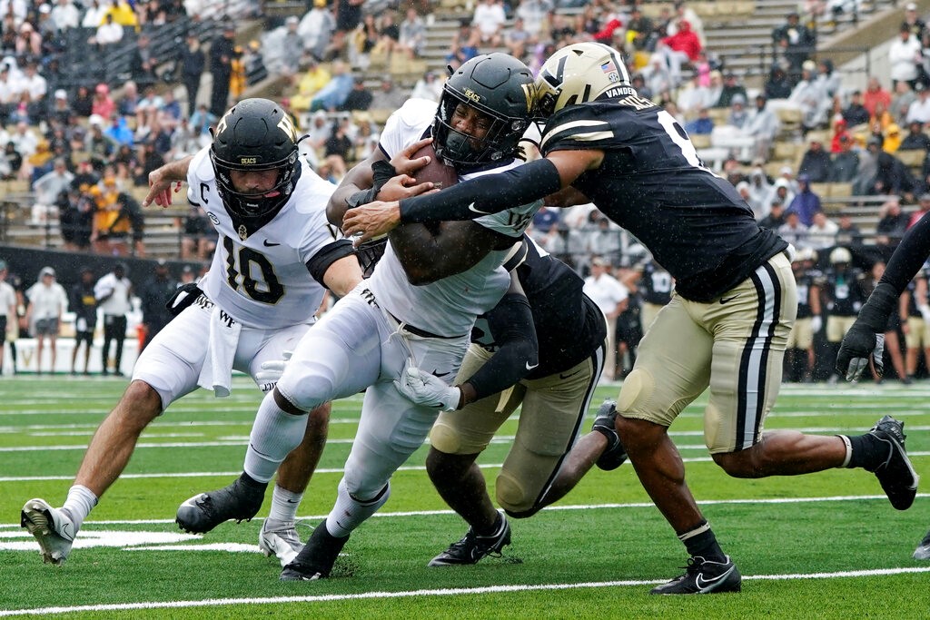 Liberty vs Wake Forest Prediction, Odds & Betting Trends for College Football Week 3 Game on FanDuel