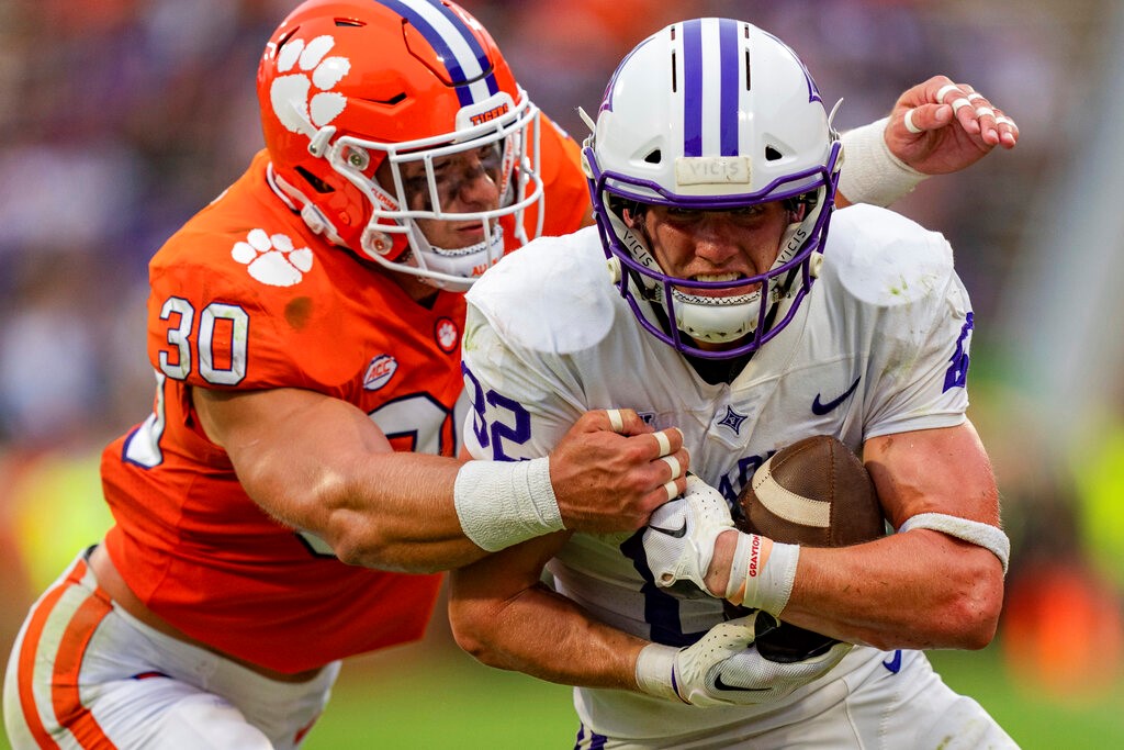 Louisiana Tech vs Clemson Prediction, Odds & Betting Trends for College Football Week 3 Game on FanDuel