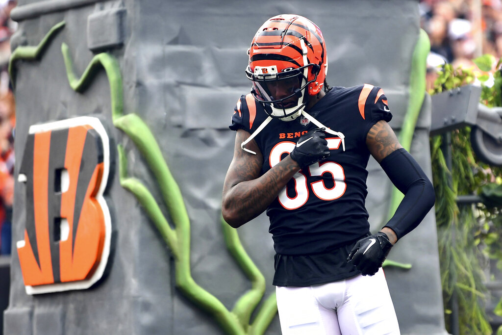 5 Fantasy Football Players to Buy Low and Sell High Heading Into Week 2