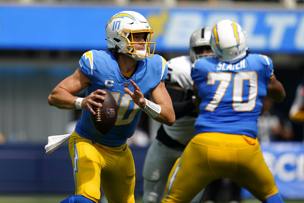 Broncos vs Chargers Prediction, Odds & Betting Trends for NFL Week 6 Monday Night Football Game on FanDuel