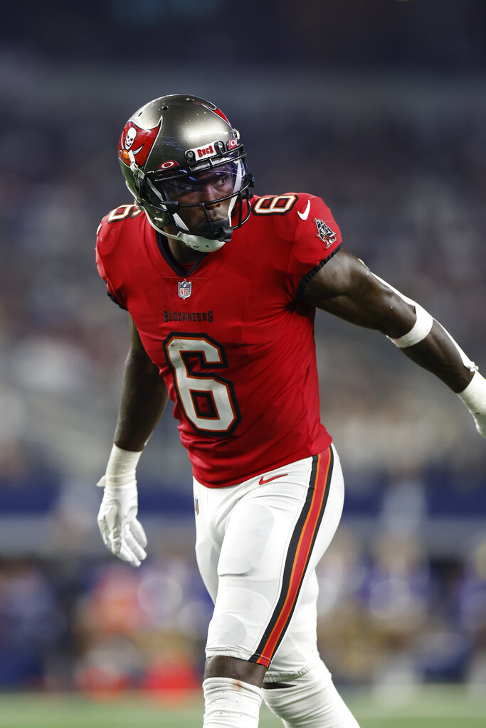 Latest Julio Jones Injury Update is Very Concerning News for Buccaneers