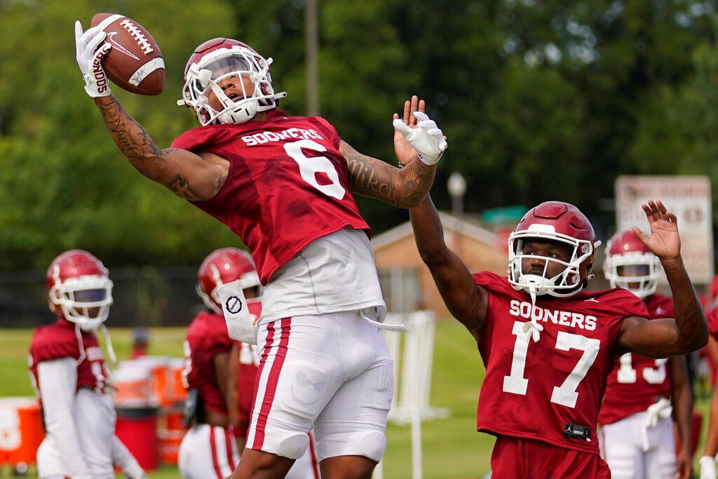 Oklahoma vs TCU Prediction, Odds & Betting Trends for Week 5 College Football Game on FanDuel Sportsbook