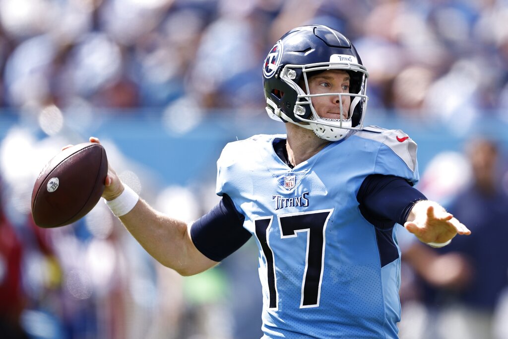 Week 4 Fantasy Picks: Start 'Em, Sit 'Em for Titans vs Colts