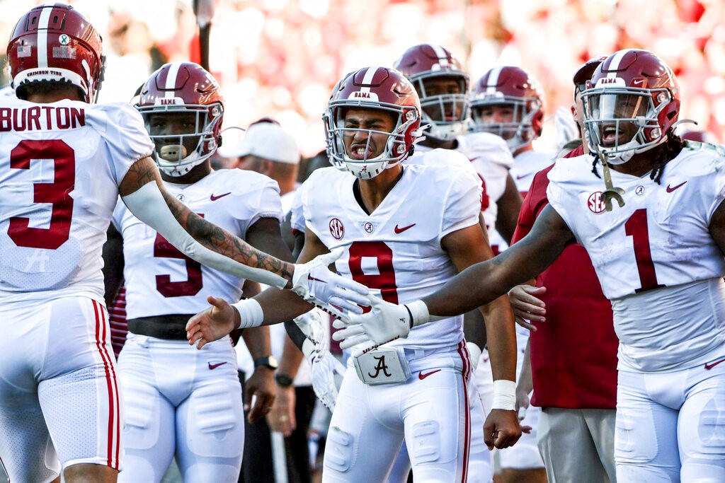 Texas A&M vs Alabama Prediction, Odds & Betting Trends for College Football Game on FanDuel Sportsbook