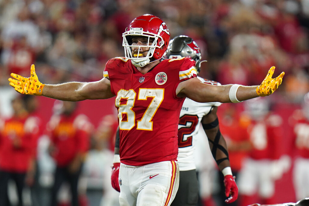 3 Best Anytime Touchdown Scorer Bets for Bengals vs Chiefs (Kelce Keeps Conquering Defenses)