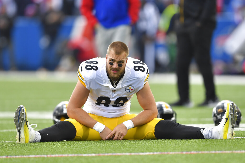 Steelers Get Some Good News at Tight End With Pat Freiermuth Still Sidelined