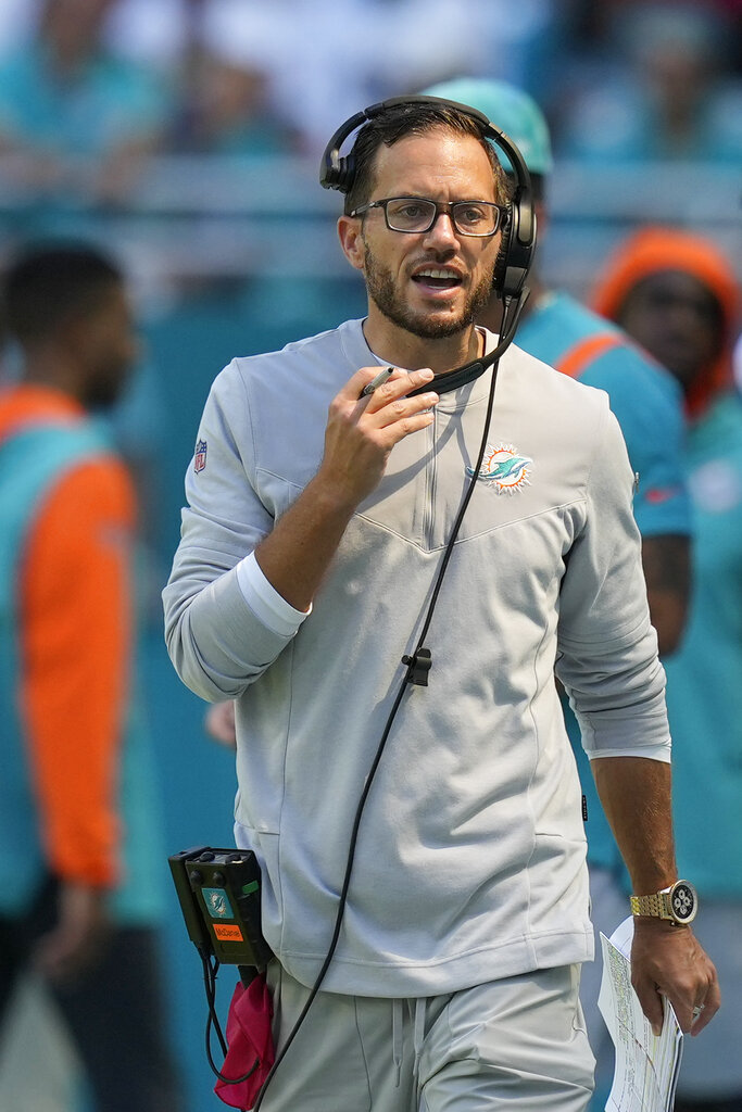 Mike McDaniel Confirms Dolphins' Backup QB Plans for Week 6