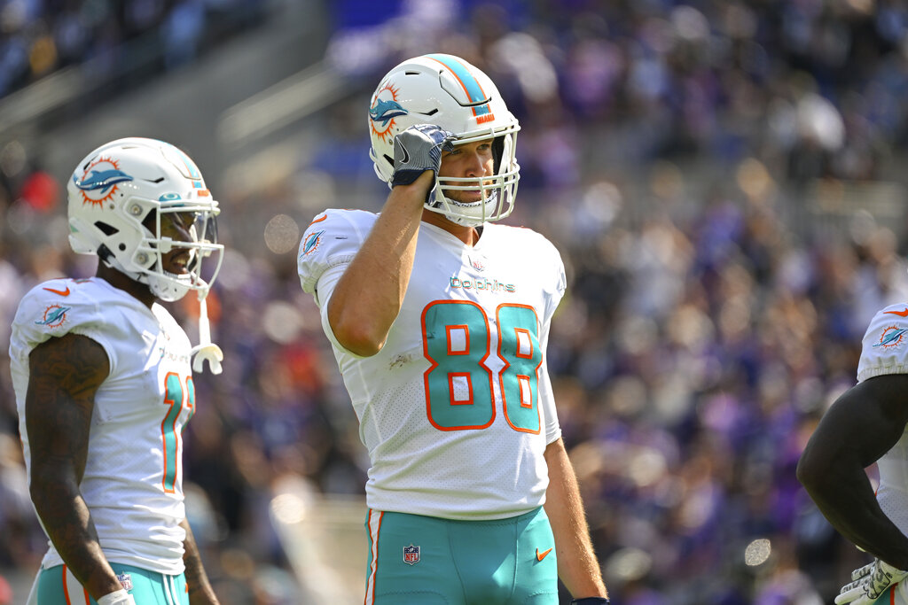 3 Most Likely Mike Gesicki Free Agent Destinations
