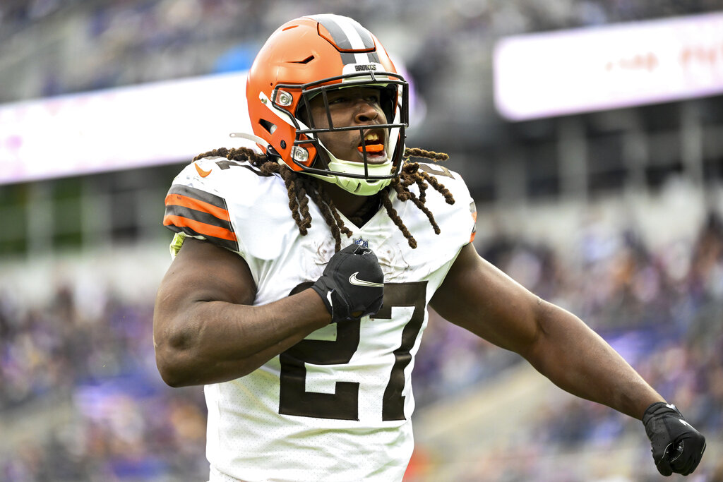 Browns' Asking Price for Kareem Hunt Trade Revealed