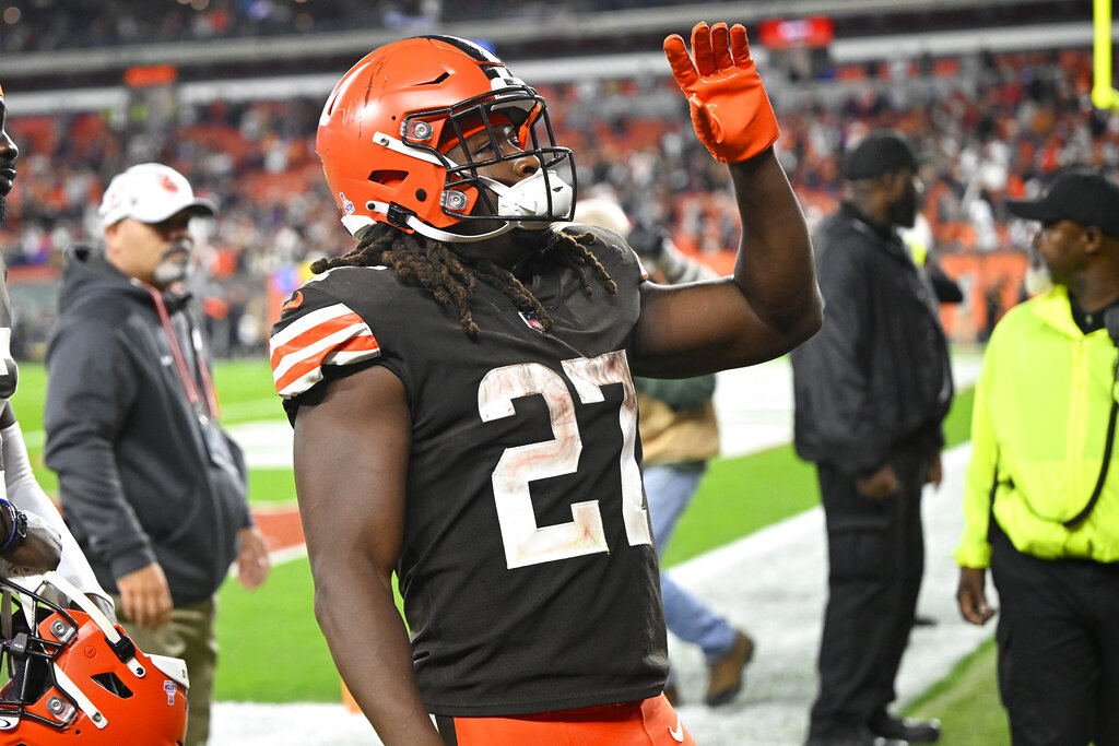 Kareem Hunt Trade Rumors May Be Off
