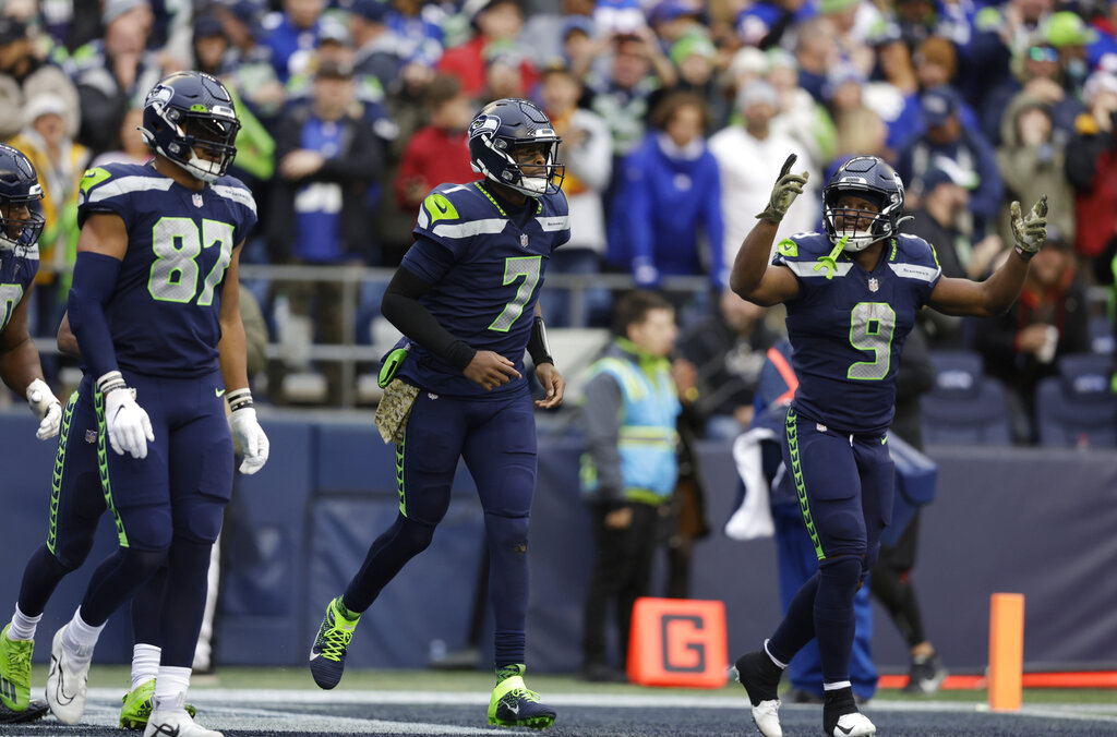 Seahawks vs Buccaneers Opening Odds, Betting Lines & Prediction for Week 10 Game on FanDuel Sportsbook