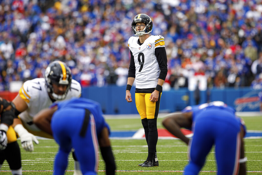 Steelers Swipe Kicker from Chiefs Practice Squad After Chris Boswell Injury