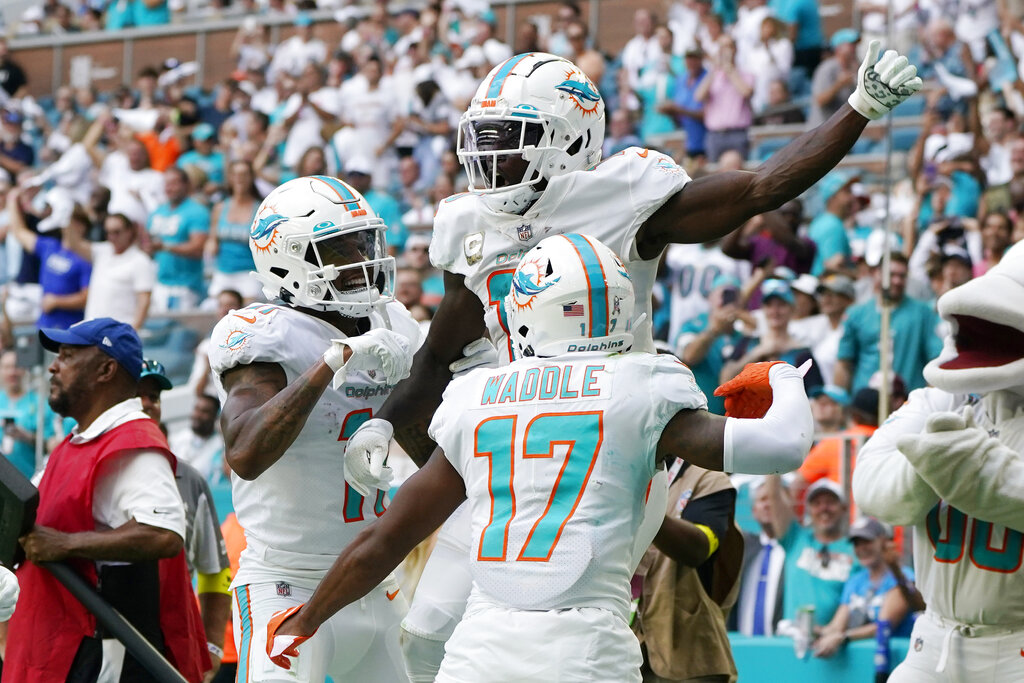 Texans vs Dolphins Opening Odds, Betting Lines & Prediction for Week 12 Game on FanDuel Sportsbook