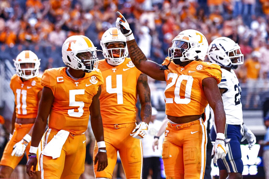 Tennessee vs Vanderbilt Prediction, Odds & Best Bet for Week 13 (Volunteers Make Adjustments With New Quarterback)
